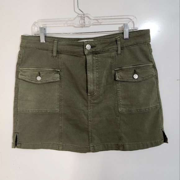 Paige Jessie Ivy Green Mini Skirt with Pockets, Size 31 - Picture 1 of 7